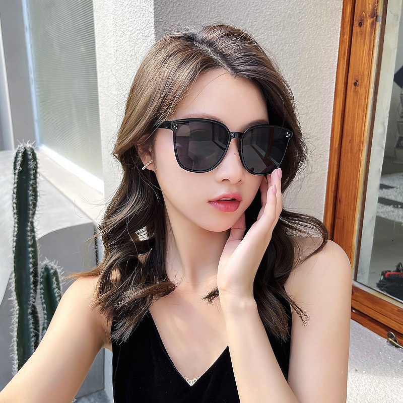 Kính Mát Phân Cực Kiểu Dáng Hàn Quốc Dành Cho Nam Và Nữ