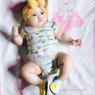 Giày  nỉ  xịn  cho bé