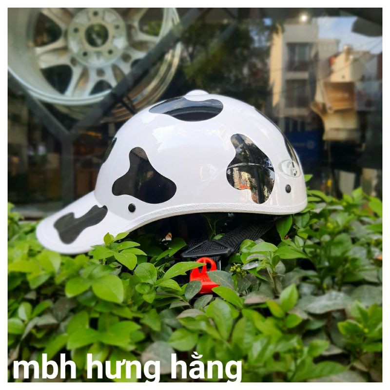 mũ bảo hiểm lưỡi trai thể thao cao cấp thời trang gắn đá ngọc lấp lánh