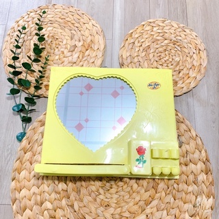 Gương nhà tắm mẫu tim