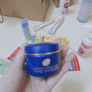 Kem dưỡng ẩm meishoku whitening essence cream