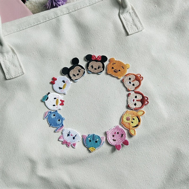 Bộ miếng dán trang trí giày bằng vải thêu họa tiết hình gấu pooh/chuột dễ thương