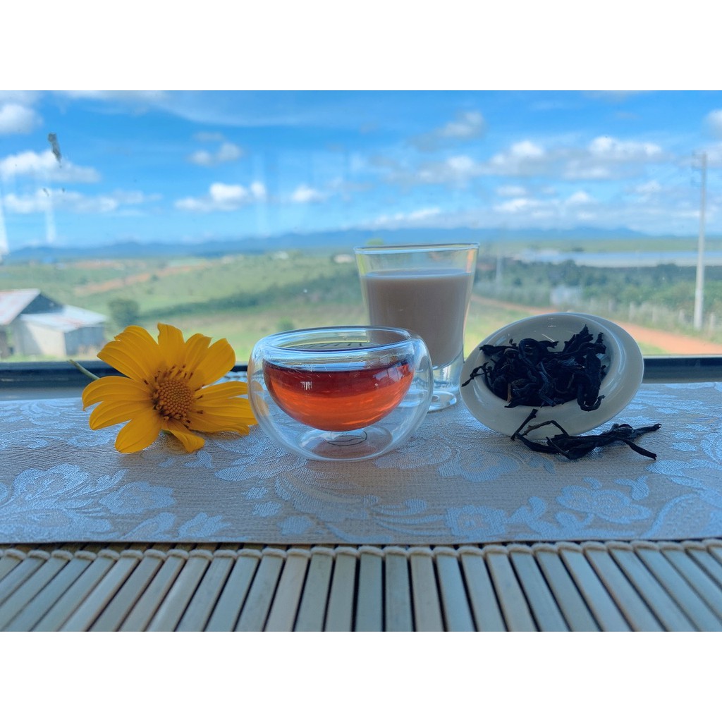 Hồng Trà Nguyên Lá