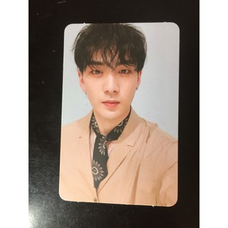BÁN LẺ ANBUM &CARD WHO YOU -  NUEST