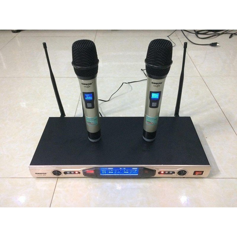 Micro karaoke không dây Shure UGS M9 4 Antenna Chất Lượng Cao