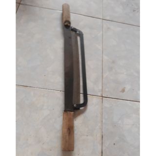 Dao thái chuối cho heo