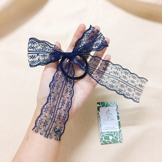 CỘT TÓC NƠ REN TIỂU THƯ ẢNH THẬT