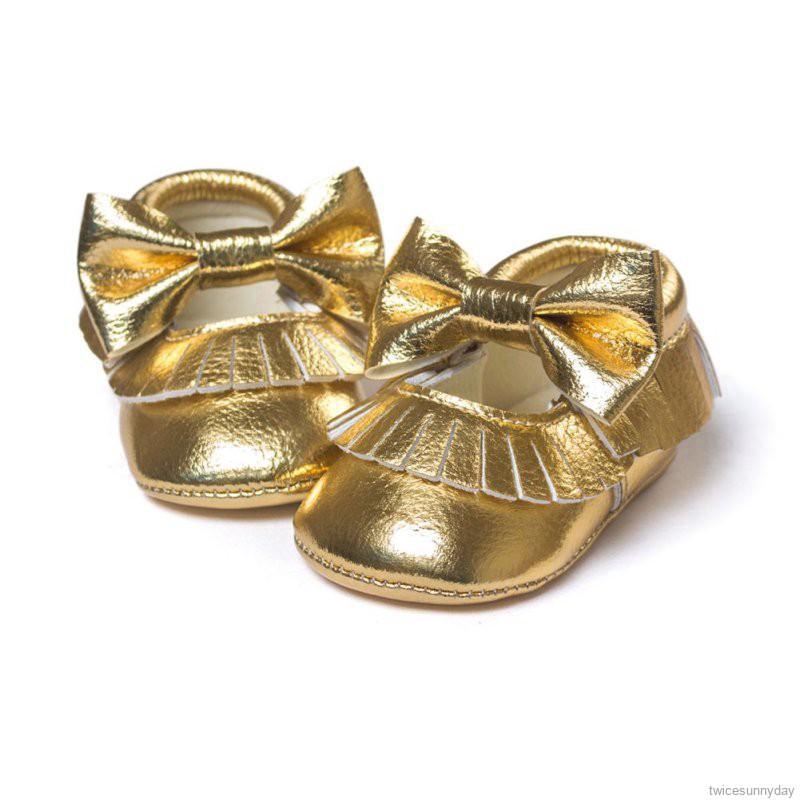 Giày chống trượt kiểu dáng xinh xắn dành cho các bé từ 0-18 tháng tuổi