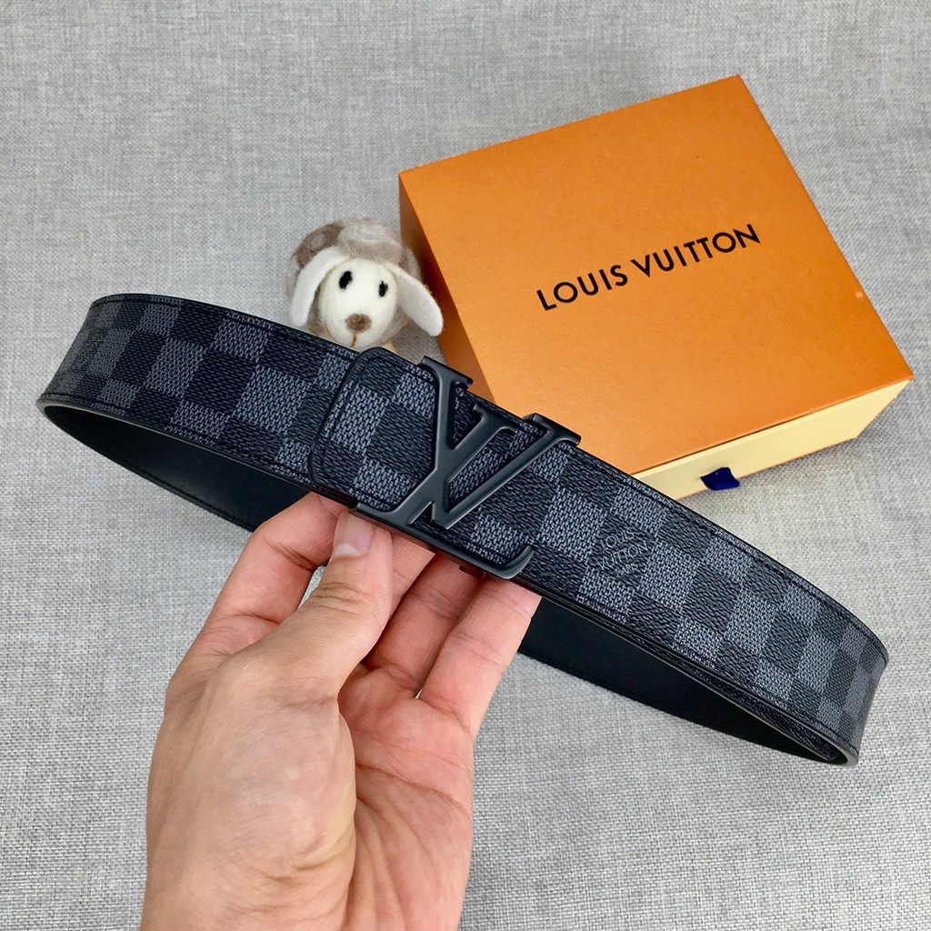 Thắt lưng da Louis Vuitton kiểu dáng sang trọng dành cho nam