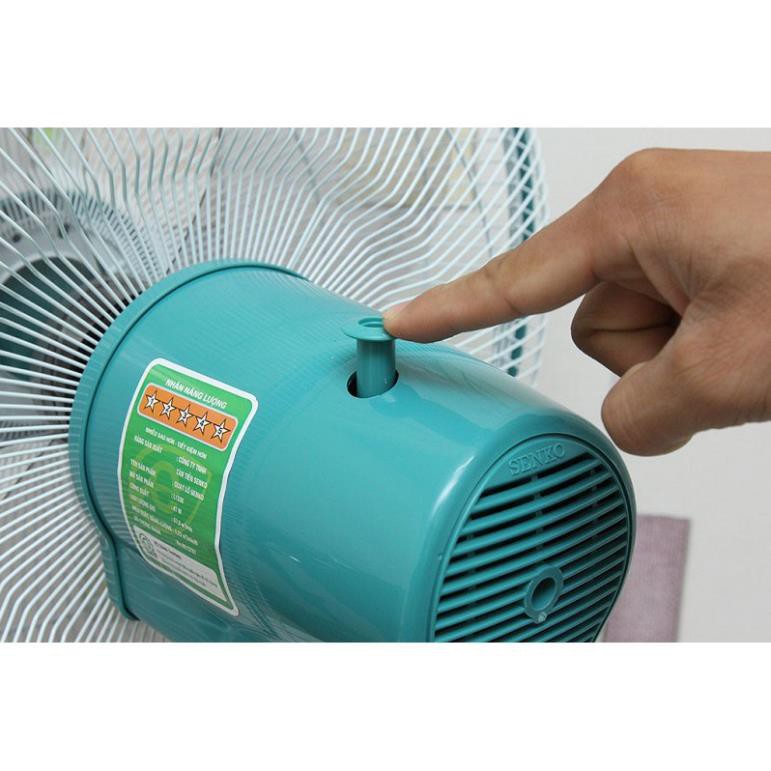 QUẠT LỠ ỐNG NHỰA SENKO L1338 [MÀU NGẪU NHIÊN] | BigBuy360 - bigbuy360.vn
