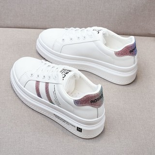 Giày sneaker độn đế Mẫu Hót nhất