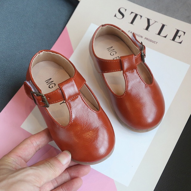 Giày vintage nâu size 23