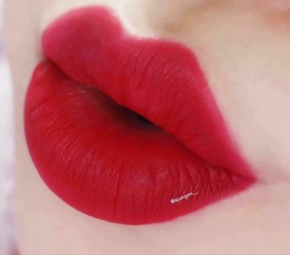 Son môi cao cấp (đỏ huyền thoại Mac Ruby woo)