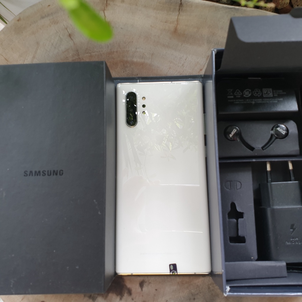Điện Thoại Samsung Galaxy Note 10plus bản Hàn 2 sim 5G đủ màu ram12GB bộ nhớ 256GB