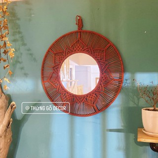 Gương macrame hoa sen màu cam đất