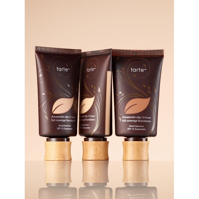 Kem nền Amazonian clay 12-hour full coverage foundation SPF 15