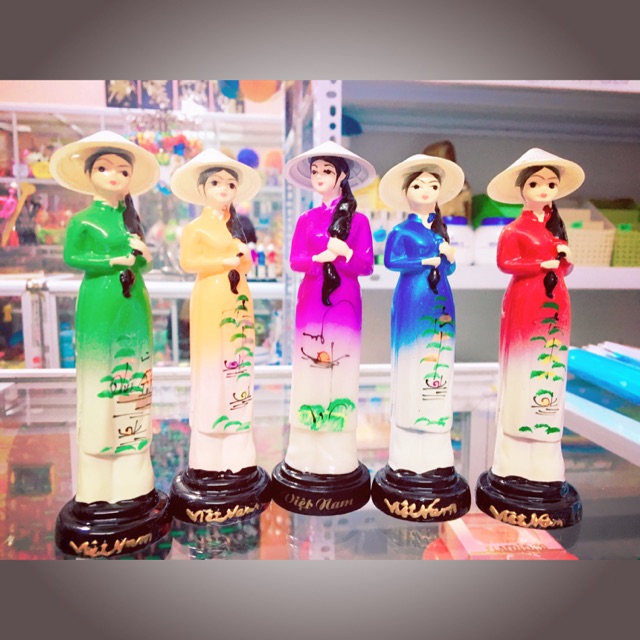 Hình tượng cô gái Việt Nam