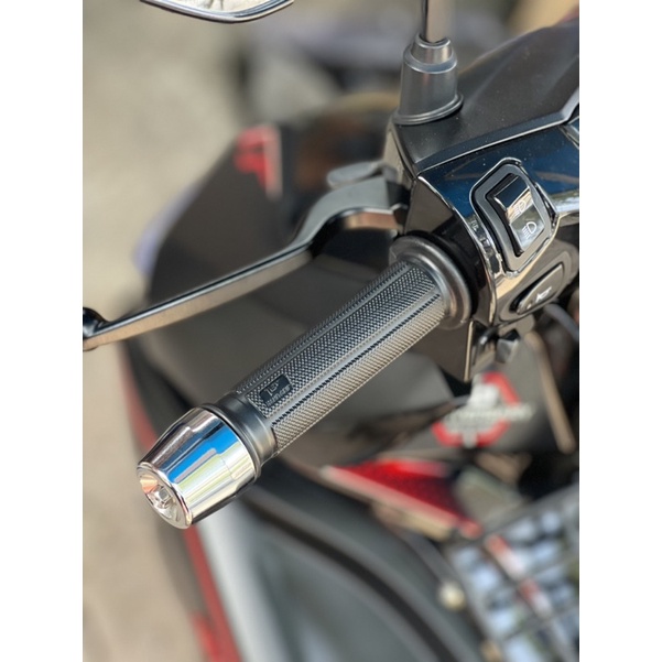 Bao Tay TBT Bao Tay Road Grips Mềm Mịn chống trơn trượt Chuẩn Đẹp Gắn Được các Dòng Xe(Giá 1 Cặp màu đen)
