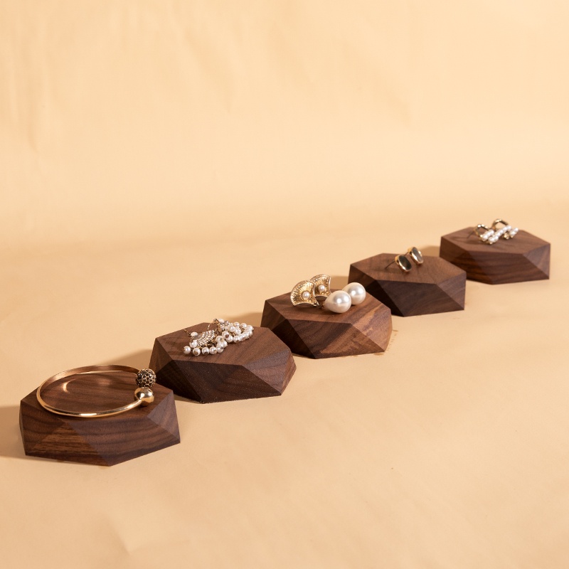 Khay Gỗ Óc Chó Màu Đen Hình Lục Giác Trưng Bày Trang Sức