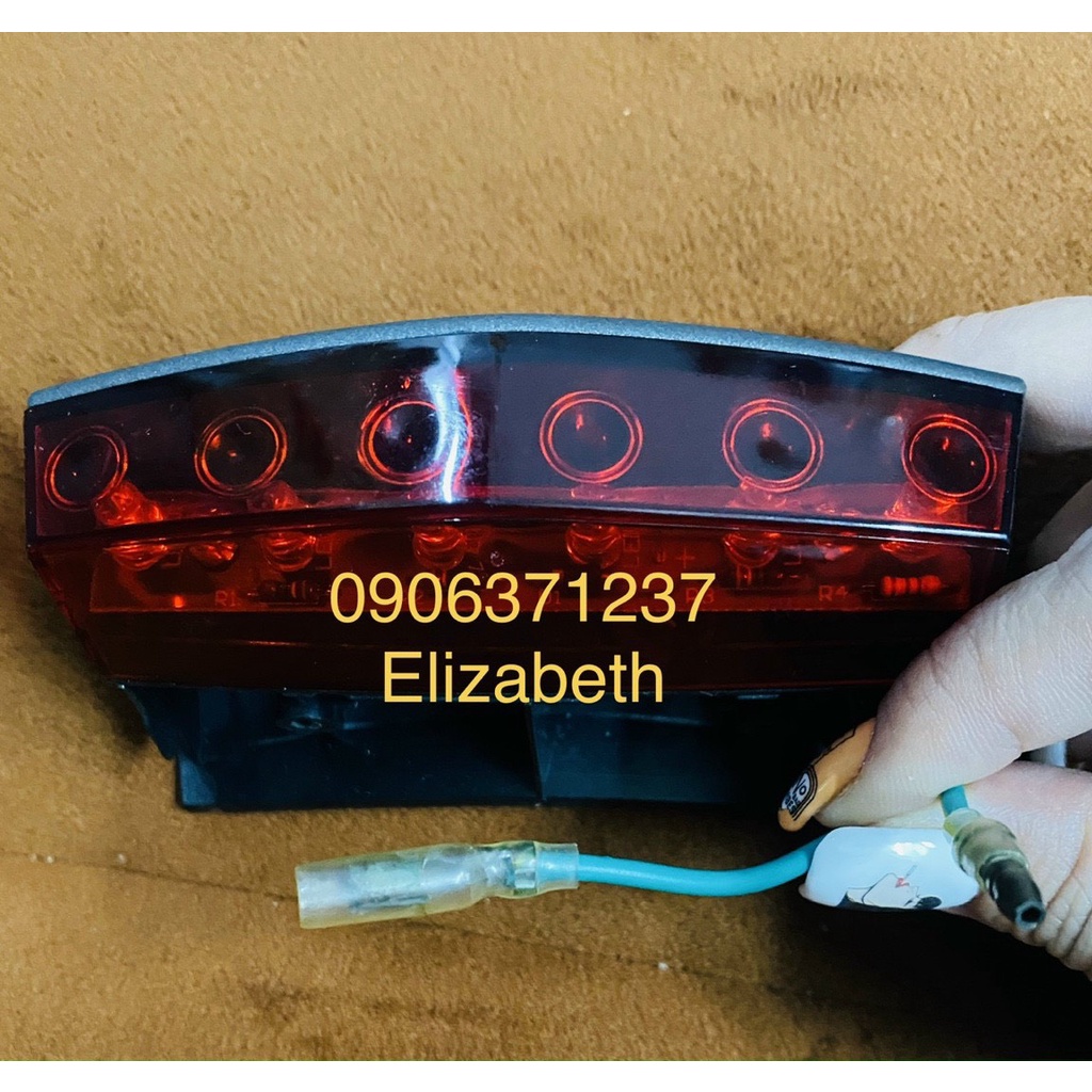 CỤM ĐÈN CẢNG SAU XE ELIZABETH XĂNG CƠ