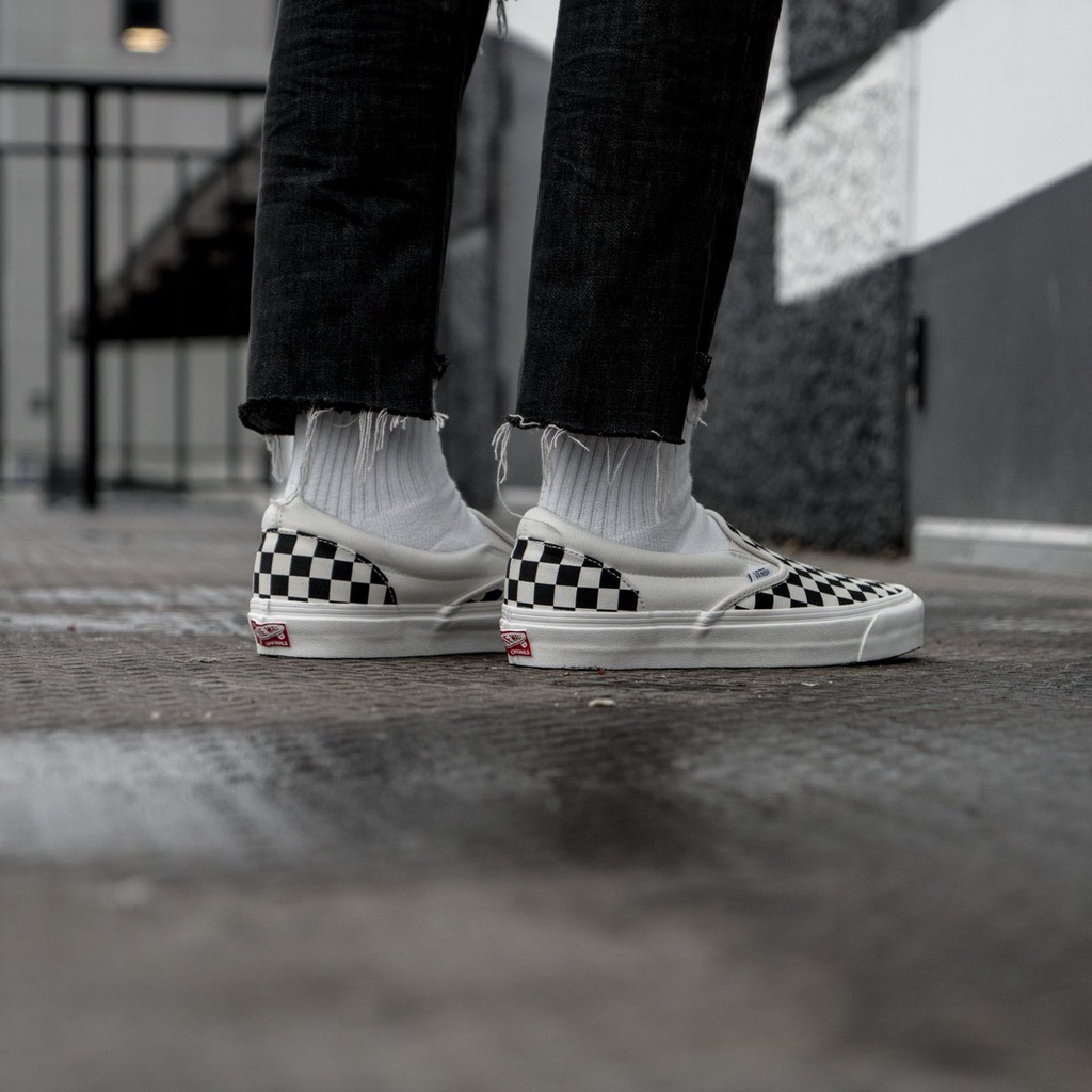 Giày Lười Nam Nữ Vans Caro Giày Vans Vault Old Skool Đen Trắng Full Box Bill | BigBuy360 - bigbuy360.vn