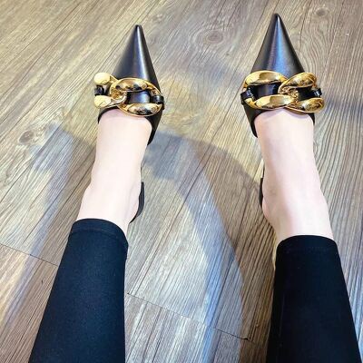 SHU STORE - DÉP SỤC NỮ THỜI TRANG ĐÍNH XÍCH TO MŨI NHỌN