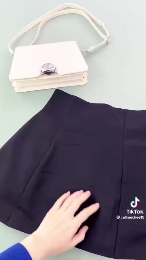 CHÂN VÁY CHỮ A CẠP CAO THÊU CON ONG CHẤT KAKI MỀM CO GIÃN CÓ BIGSIZE | BigBuy360 - bigbuy360.vn