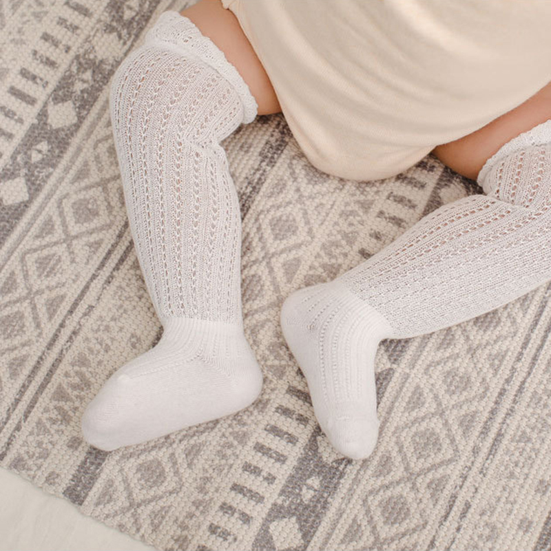 Tất Cao Cổ Vải Cotton Phối Ren Dễ Thương Cho Bé