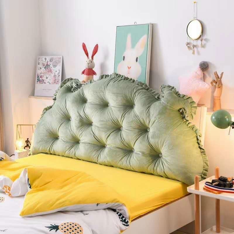 Gối tựa đầu giường mẫu hoàng đính khuy tai thỏ kích thước 1.5m và 1.8m