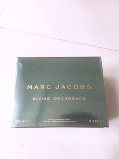 Nước hoa Marc Jacobs Divine Decadence EDP 100ml