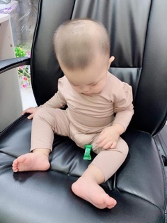 Bộ cạp cao mông cong cho bé