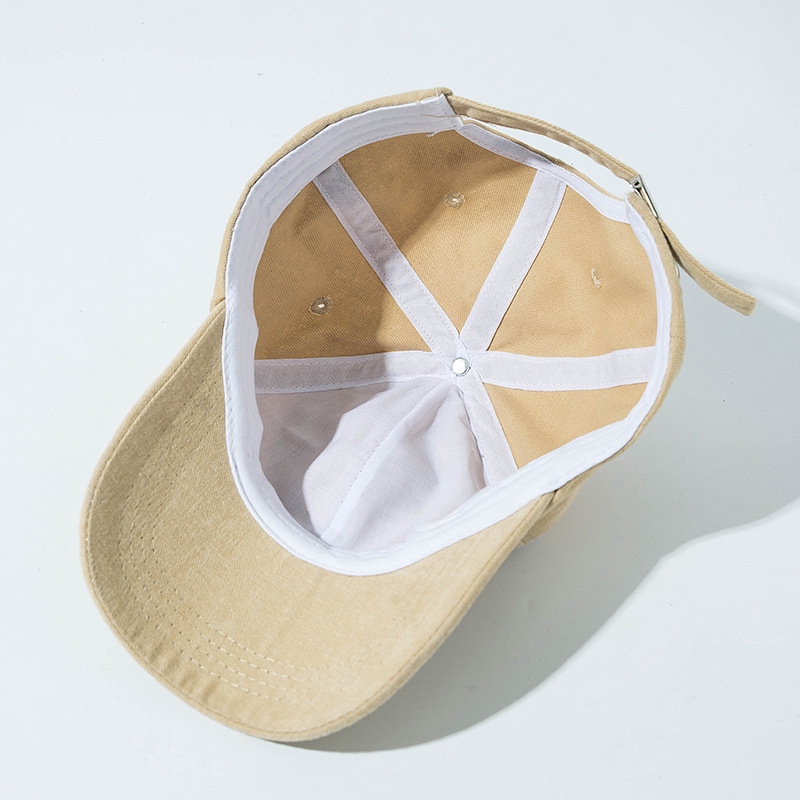 Mũ lưỡi trai thêu họa tiết mặt cười đơn giản thời trang