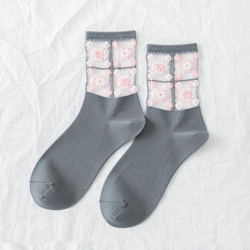 Tất Lưới Trong Suốt Họa Tiết Hoa Cúc Xinh Xắn