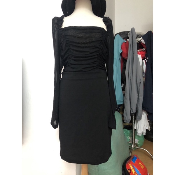 Đầm body nhún ngực haute monde màu hồng xanh đen vnxk