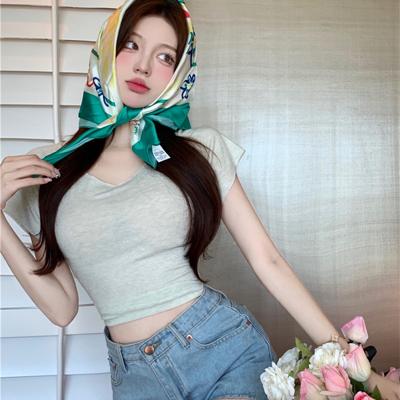 Áo Croptop Tay Ngắn Màu Sắc Thanh Lịch