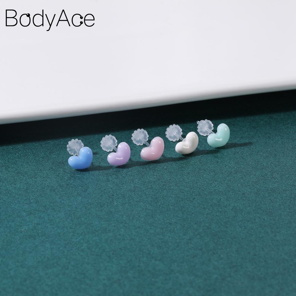 1 Đôi Khuyên Tai Nhựa Trong Suốt Hình Động Vật / Mặt Trăng / Trái Tim Dễ Thương