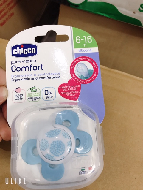 Ty ngậm silicon Chicco Physio Comfort kèm hộp 0-12M