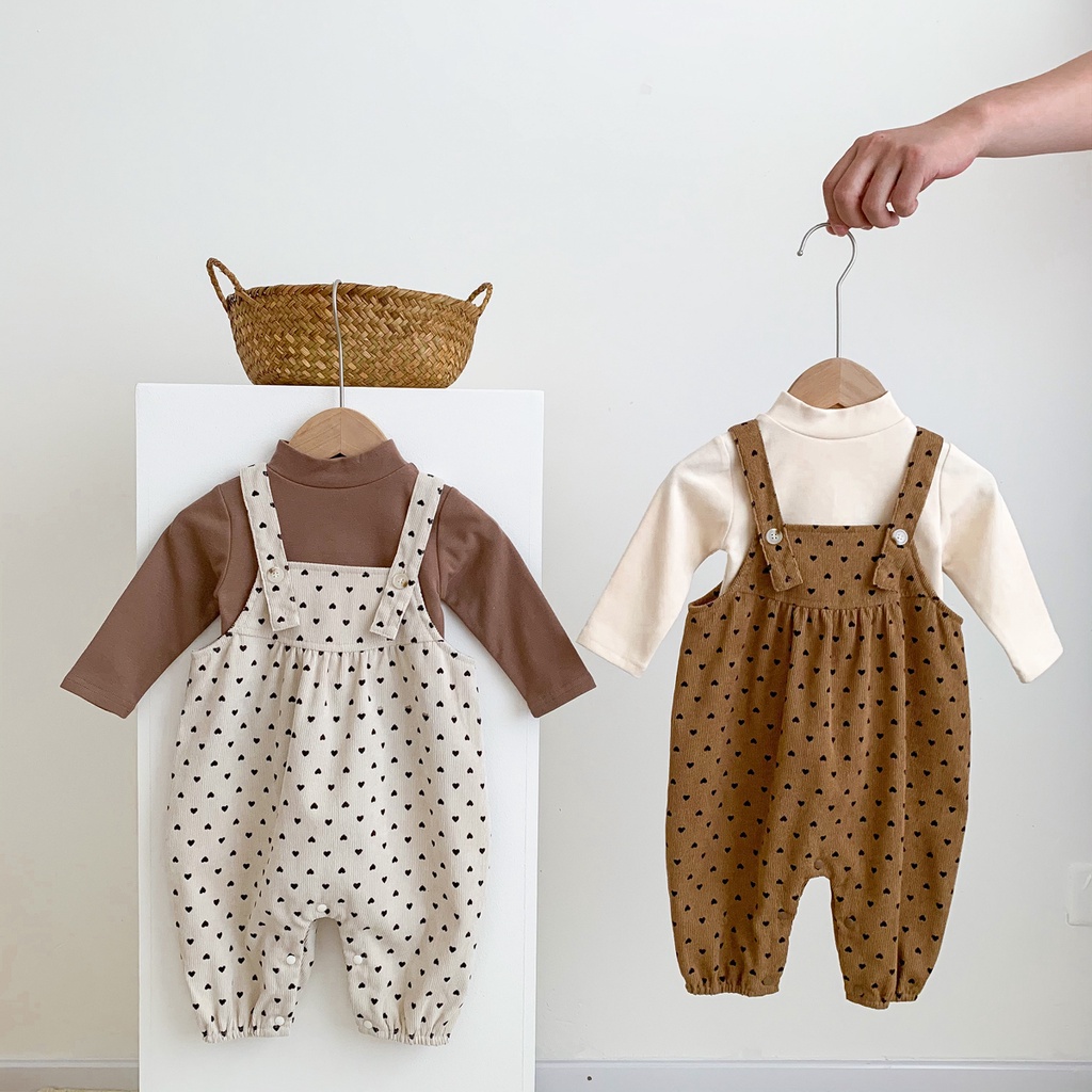 Bộ Áo Liền Quần Bằng Vải Nhung Họa Tiết Chấm Bi Dễ Thương Cho Bé 0-3 Tuổi