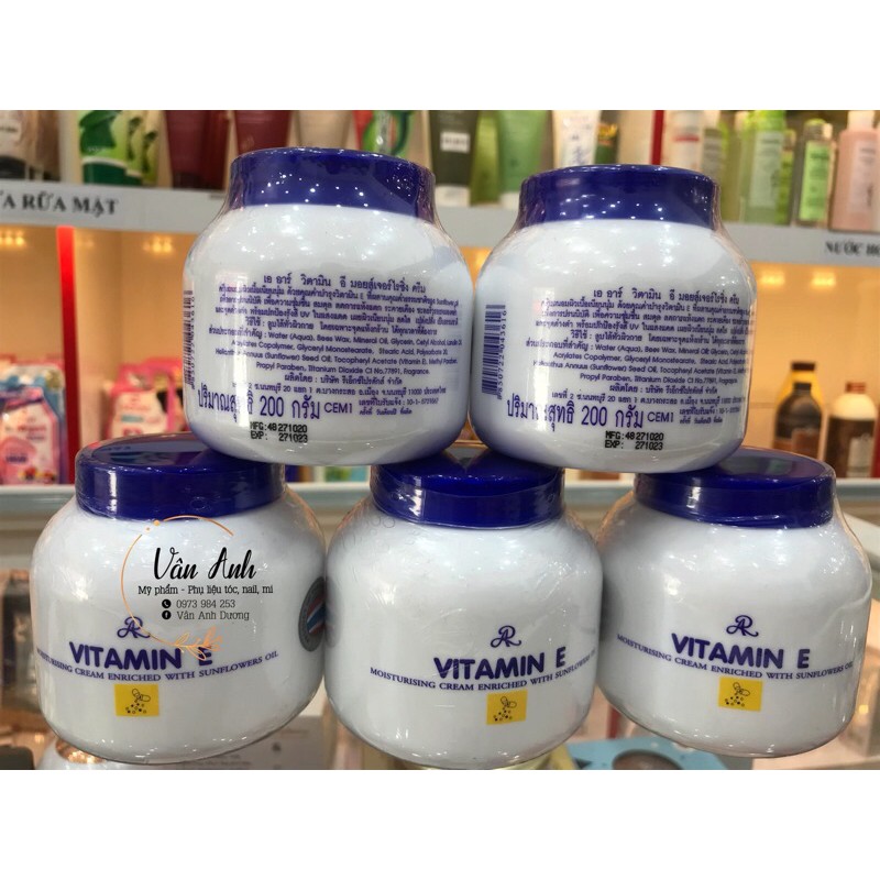 Kem dưỡng ẩm và làm trắng da vitamin E Thái lan