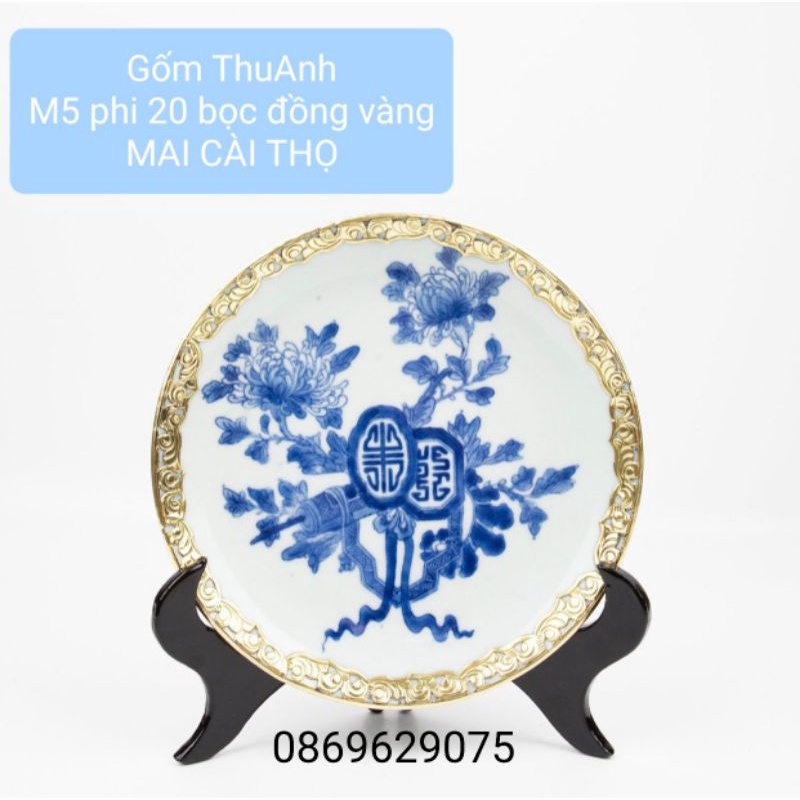 Đĩa cảnh men lam bọc đồng vàng.Hàng vẽ tay gốm sứ Bát Tràng.