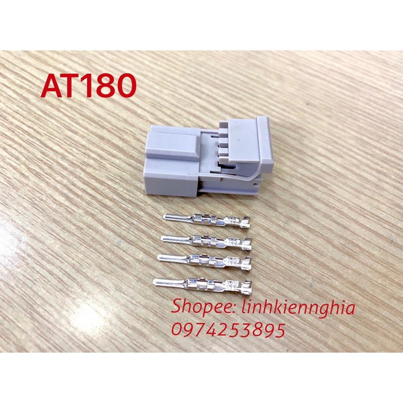 Bộ giắc nhựa cái ổ khoá Honda AT180 ( 1 bịch 10 bộ gồm nhựa và cos)