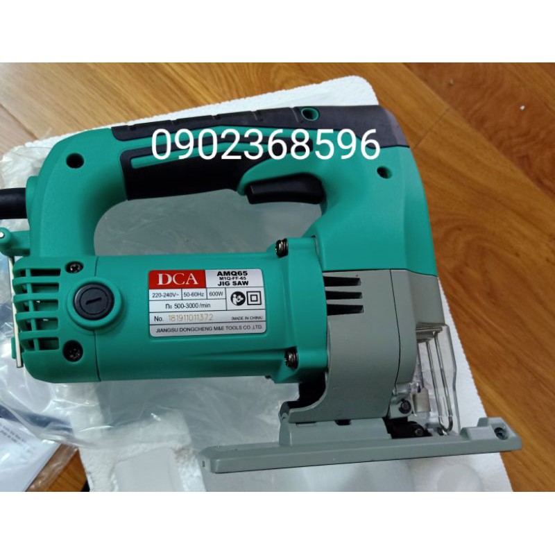 (Tem bảo hành đầy đủ) Máy cưa lọng 600W DCA AMQ65