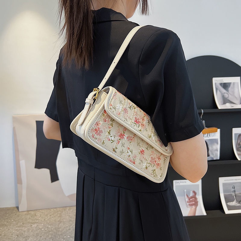 Túi Đeo Vai Hình Vuông Nhỏ Xinh Thời Trang Mùa Hè 2022 Cho Bạn Gái