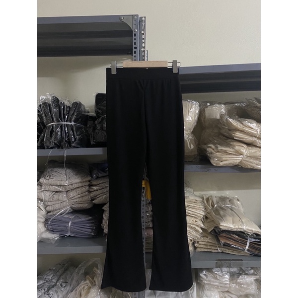Quần legging ống loe chất gân tăm siêu tôn dáng