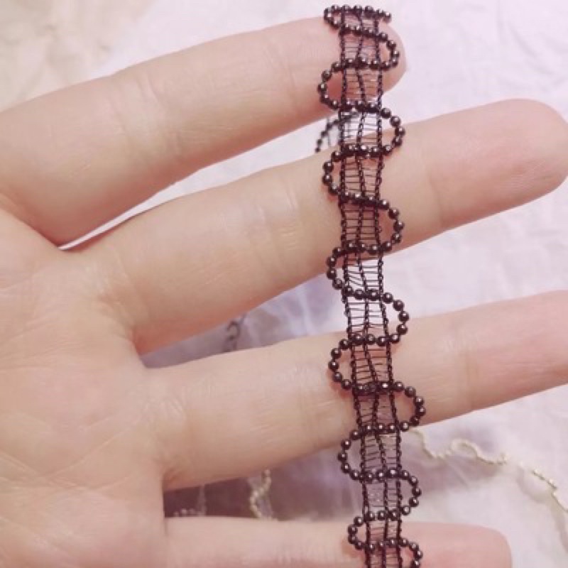 choker vòng cổ bi ren