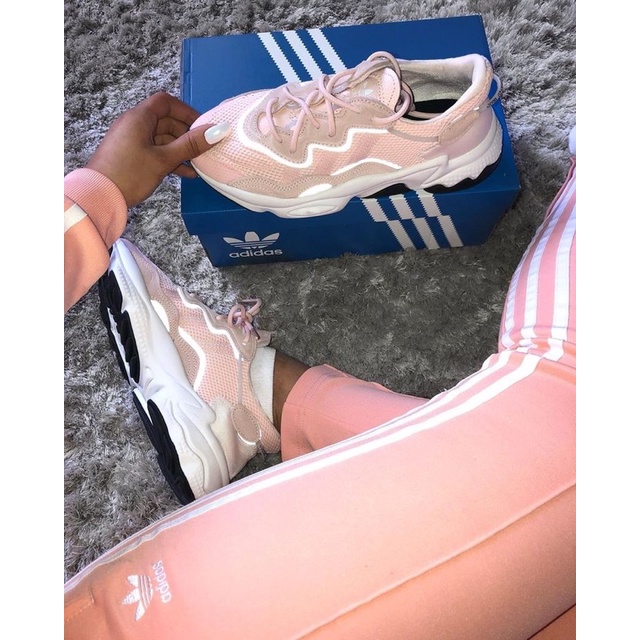 GIÀY THỂ THAO ADIDAS OZWEEGO