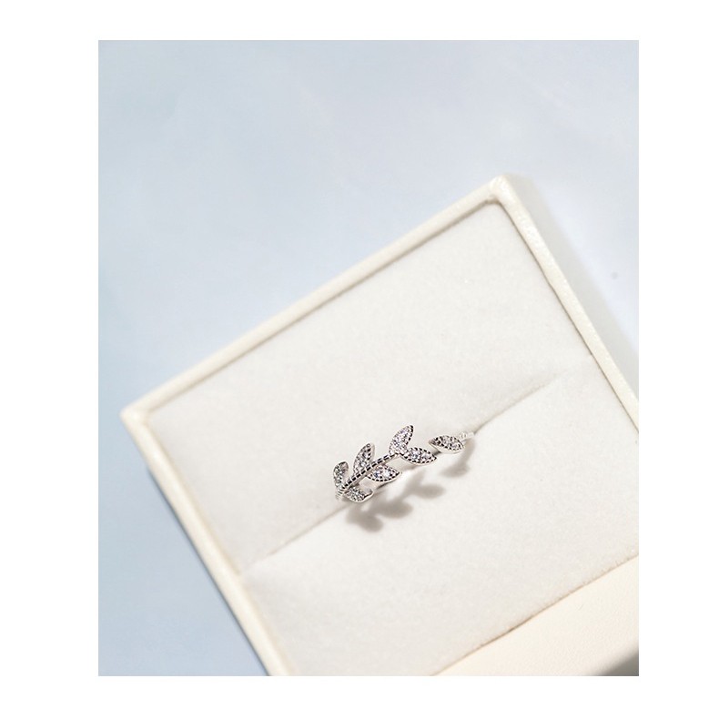 Nhẫn kim loại kiểu chiếc lá thời trang dành cho nữ