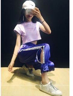 Áo thun tay ngắn croptop