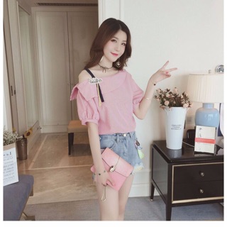 Áo nữ lệch vai dễ thương