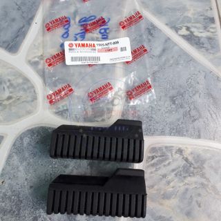 Cao su gác chân trước sirius